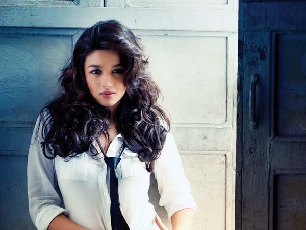 Alia Bhatt Hot Photos