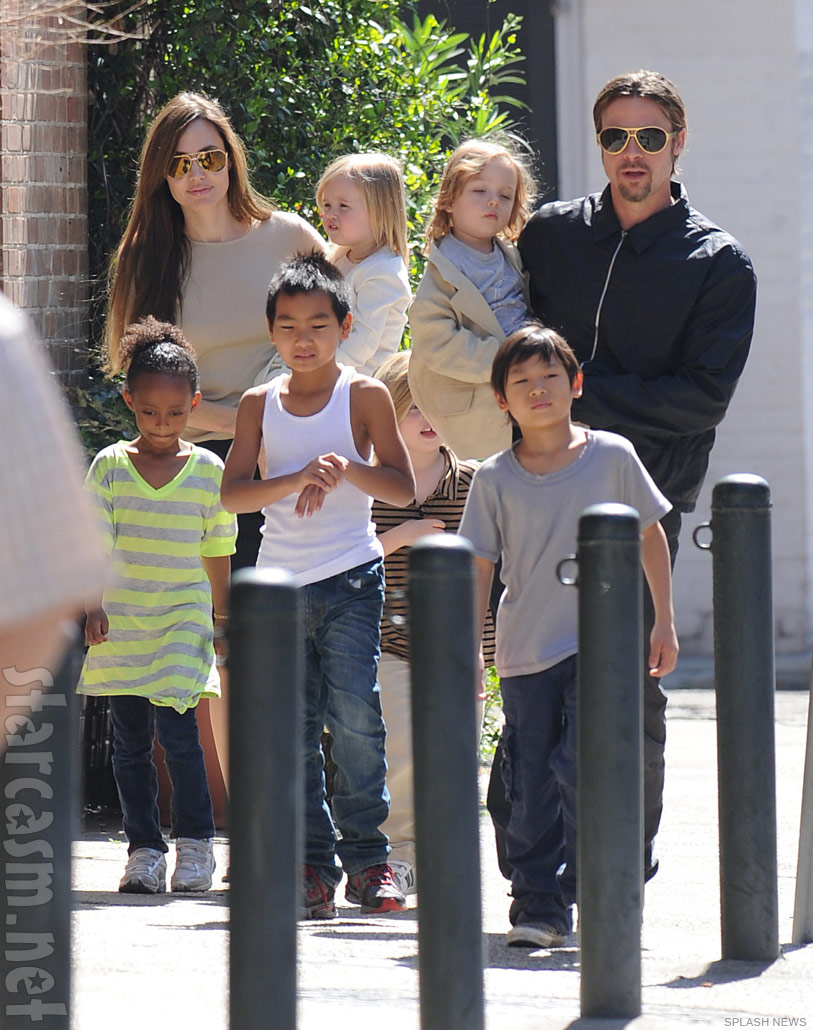 Angelina Jolie And Brad Pitt Family Pictures 2011