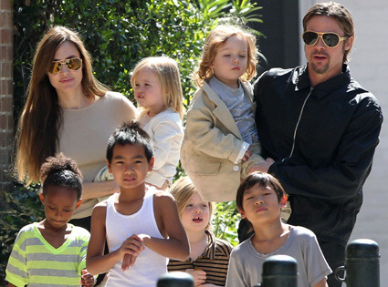 Angelina Jolie And Brad Pitt Kids Photos