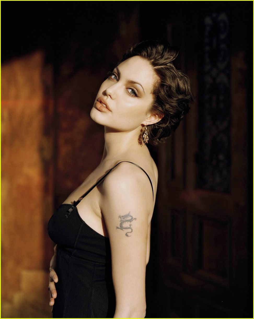 Angelina Jolie Lips Kiss