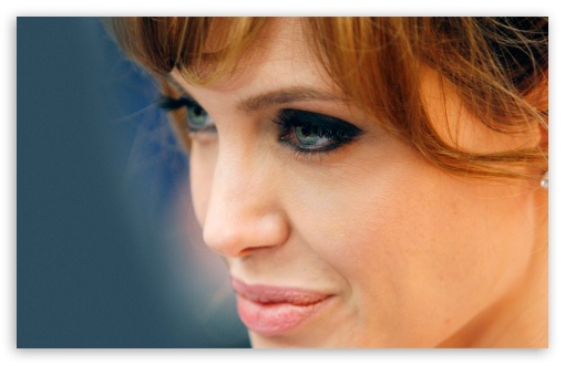 Angelina Jolie Wallpapers 2012