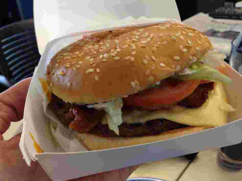 Angry Whopper Burger King Review