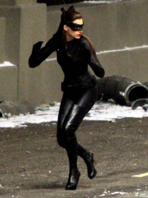 Anne Hathaway Catwoman Boots