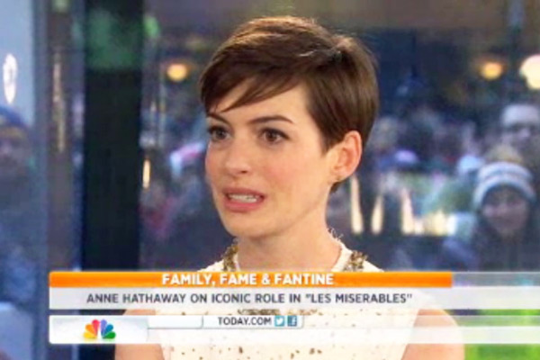 Anne Hathaway Flash Photographers