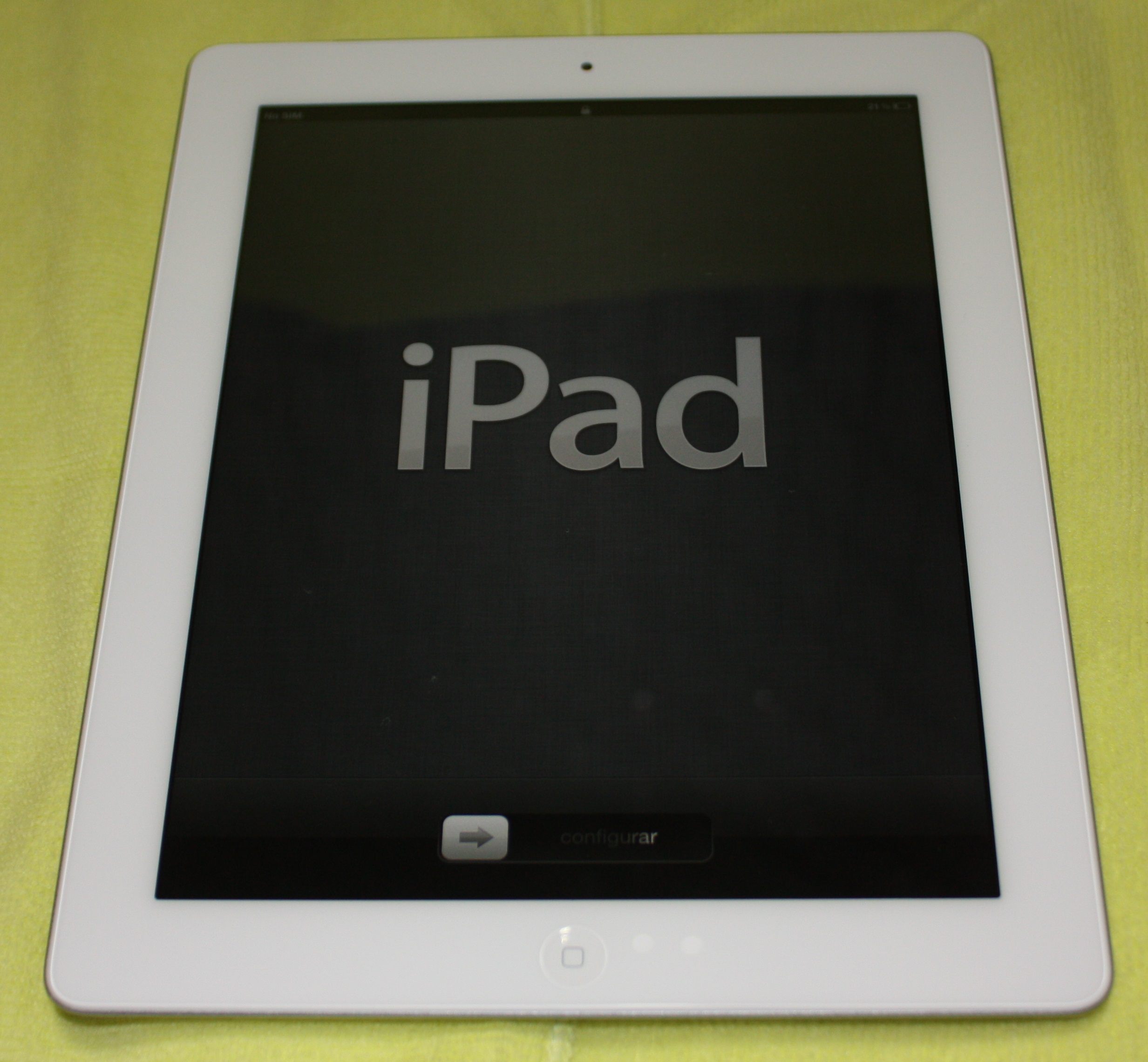 Apple Ipad 3rd Generation 16gb Wifi Refurbished (white)