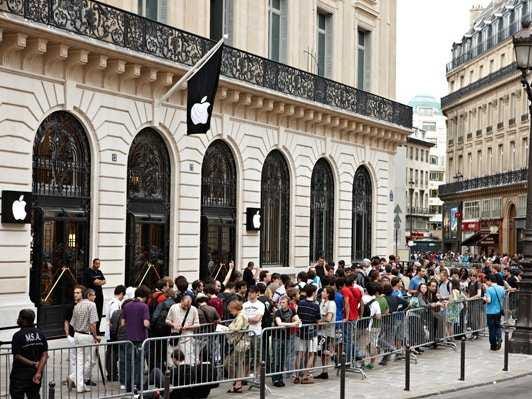 Apple Store Paris Photos