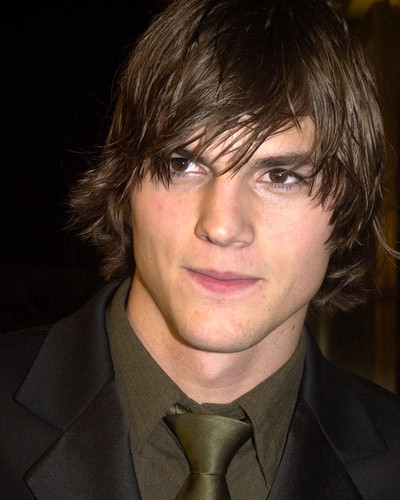 Ashton Kutcher Body