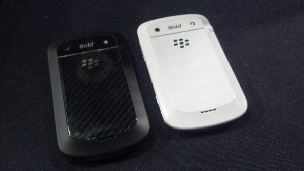 Blackberry Bold 5 White Colour