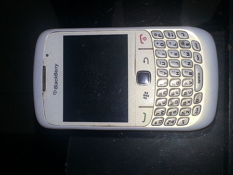 Blackberry Curve 9300 Price In Pakistan 2012