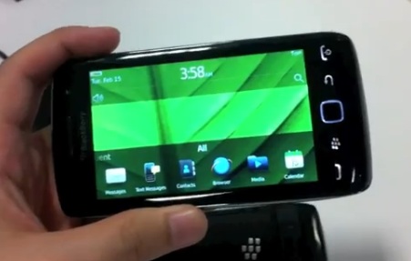 Blackberry Torch 9860 Monza Review