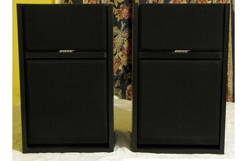 Bose Bookshelf Speakers 301