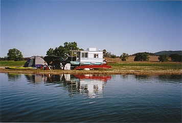 Build Your Own Houseboat Online