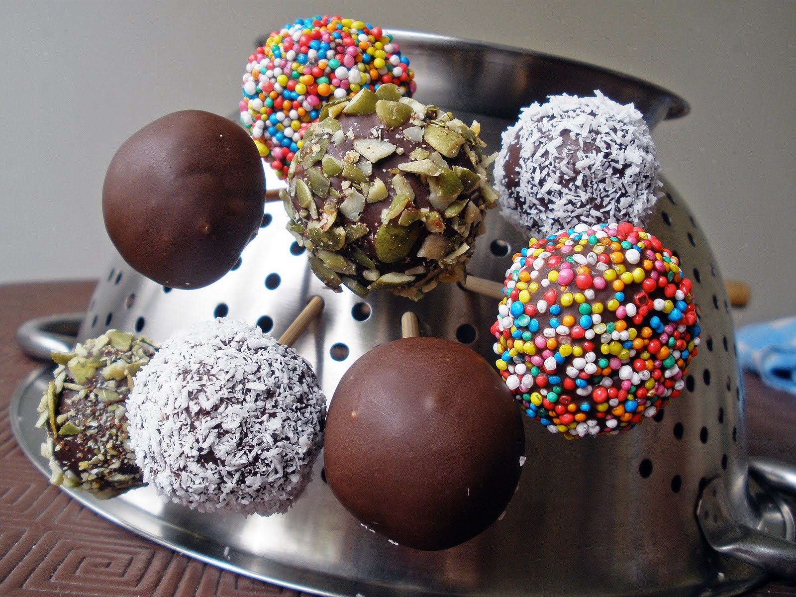 Cake Pops Recipe Easy