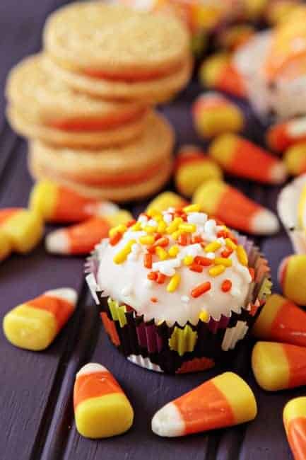 Candy Corn Oreos