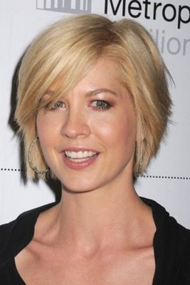 Celebs With Short Hairstyles