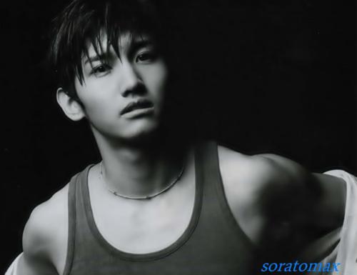 Changmin Girlfriend 2012