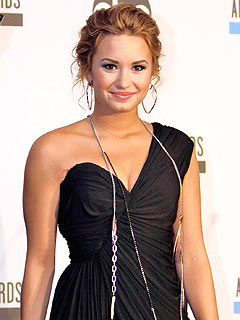 Demi Lovato Hair Color 2011