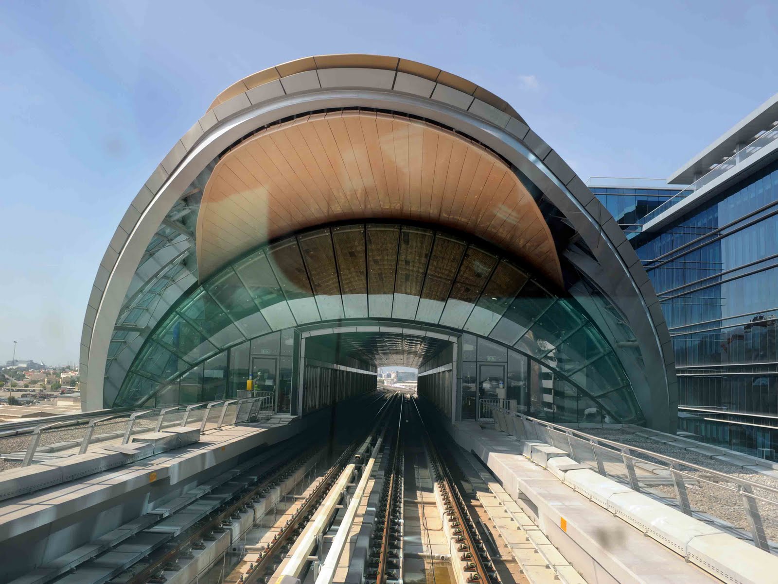 Dubai Metro Station Guide