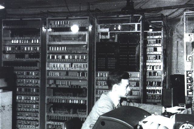 First Generation Computers Images