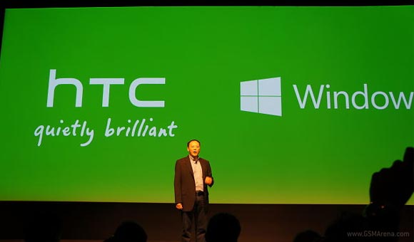 First Hands On With The Windows Phone 8x And 8s By Htc