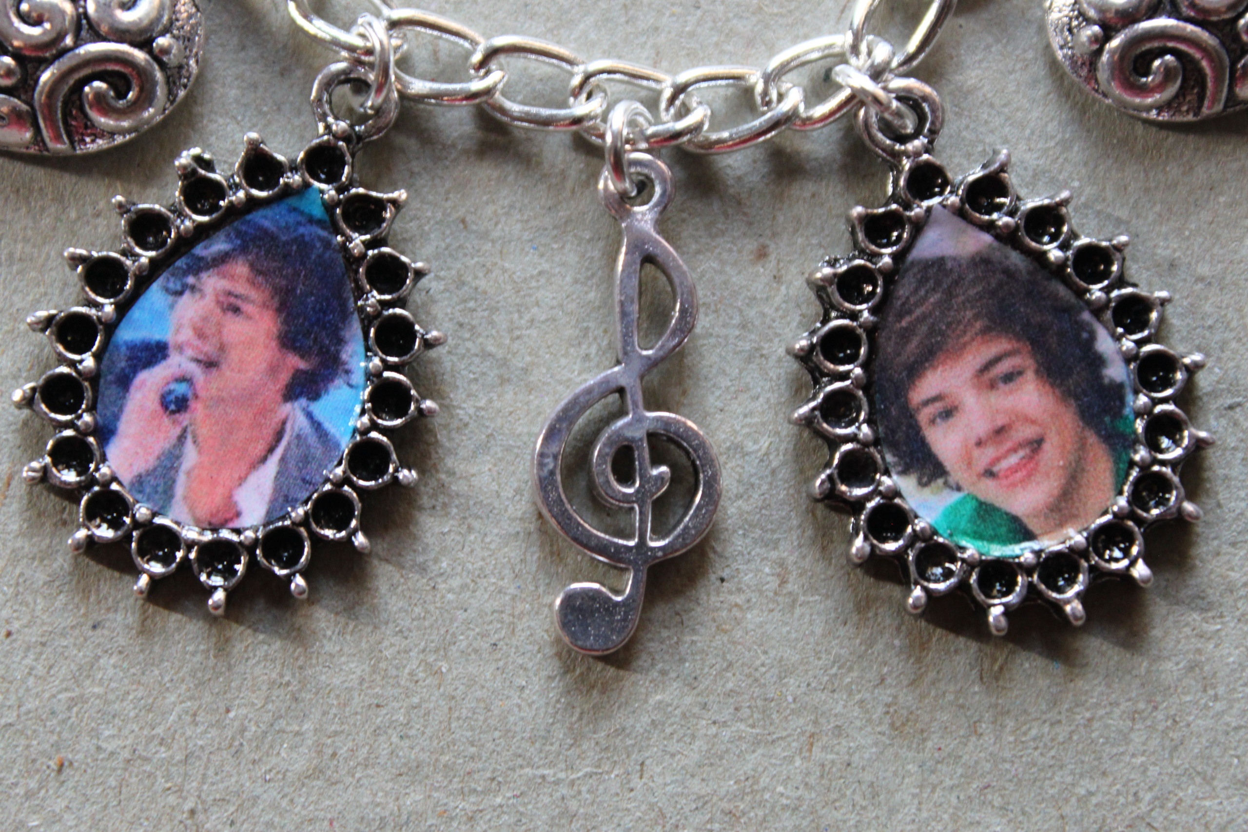 Harry Styles Links Bracelet