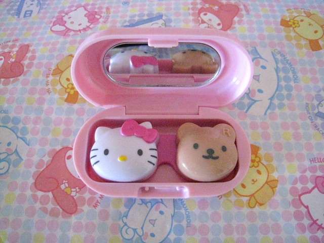 Hello Kitty Contact Lens Case