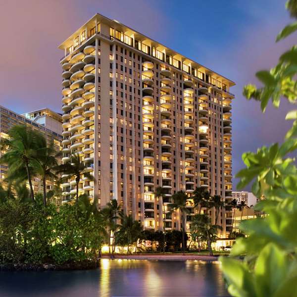 Honolulu Beachfront Hotels