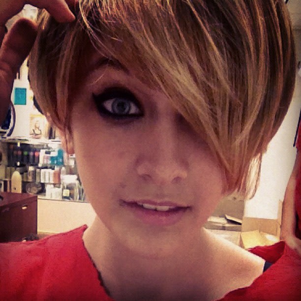 How Old Is Paris Jackson 2012 Yahoo Answers
