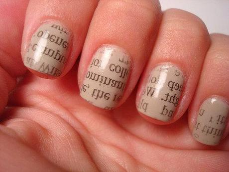 How To Do Newspaper Nails Using Water