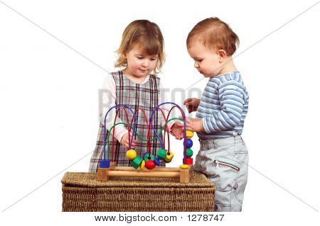 Images Of Children Playing Together