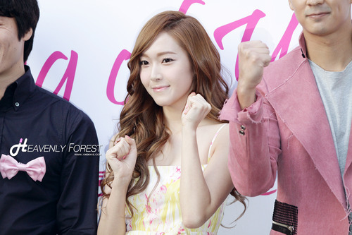 Jessica Jung Legally Blonde 2012