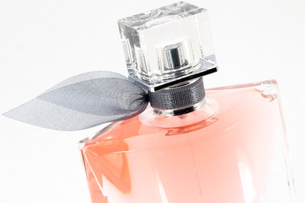 Julia Roberts Perfume Commercial Music