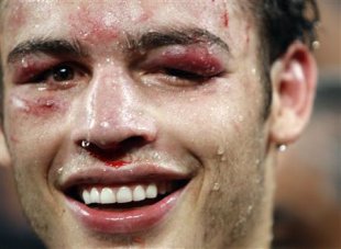 Julio Cesar Chavez Jr Record