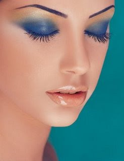 Makeup Tips And Tricks For Blue Eyes