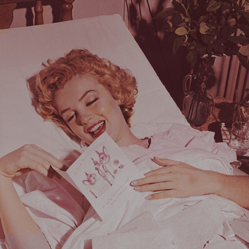 Marilyn Monroe Appendix Scar