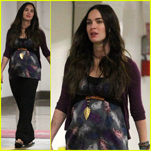 Megan Fox Pregnant Bump