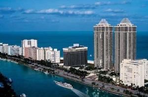 Miami Beach Resort And Spa Starlight Room