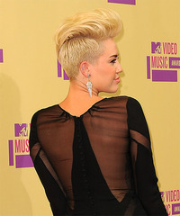 Miley Cyrus Haircut 2012 Short Blonde