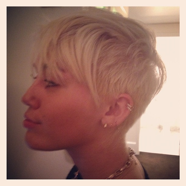 Miley Cyrus Haircut 2012 Two And A Half Men