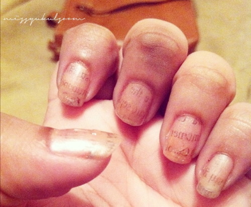 Newspaper Nails Without Rubbing Alcohol