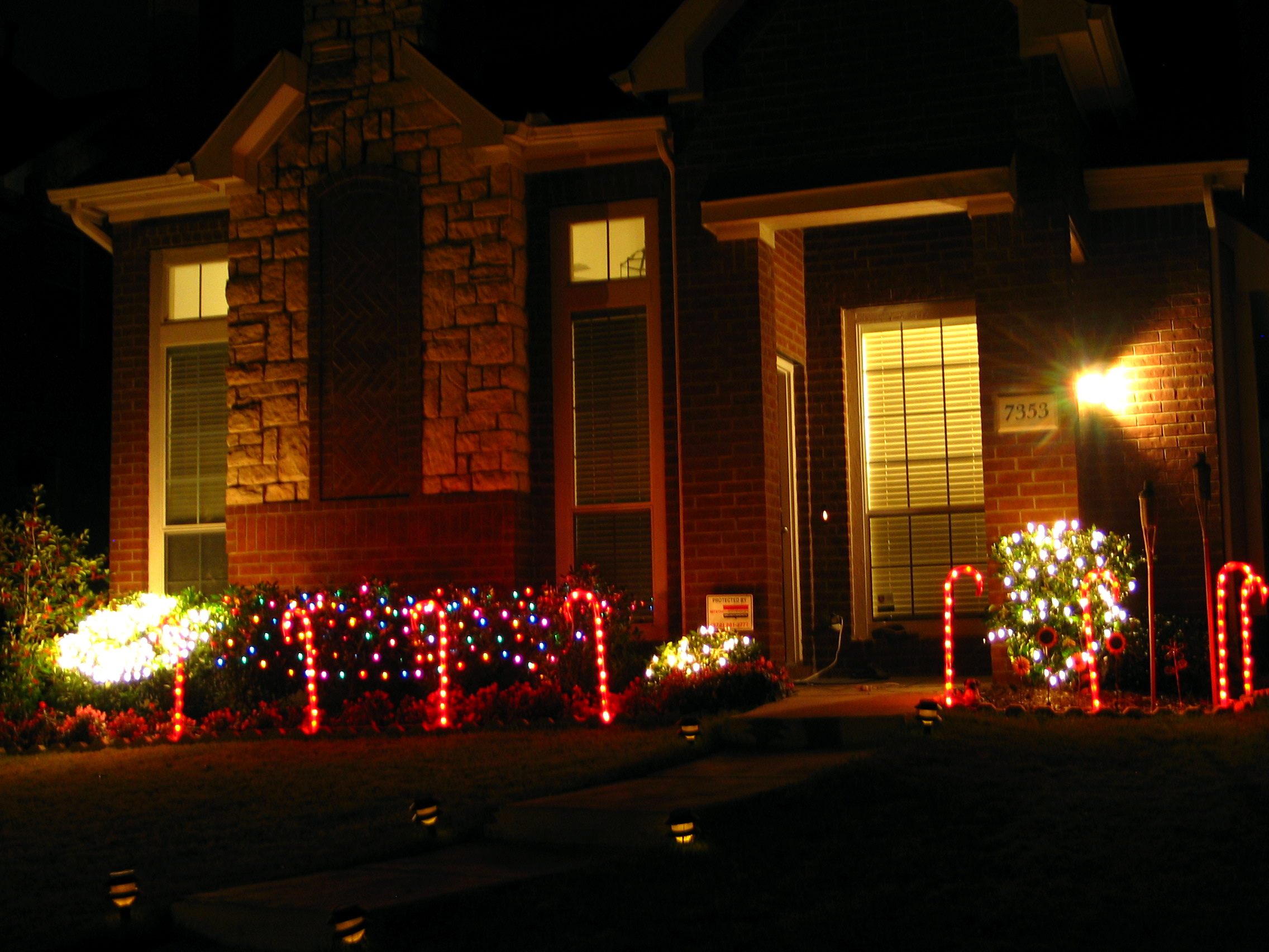 Outdoor Christmas Decorations Pictures