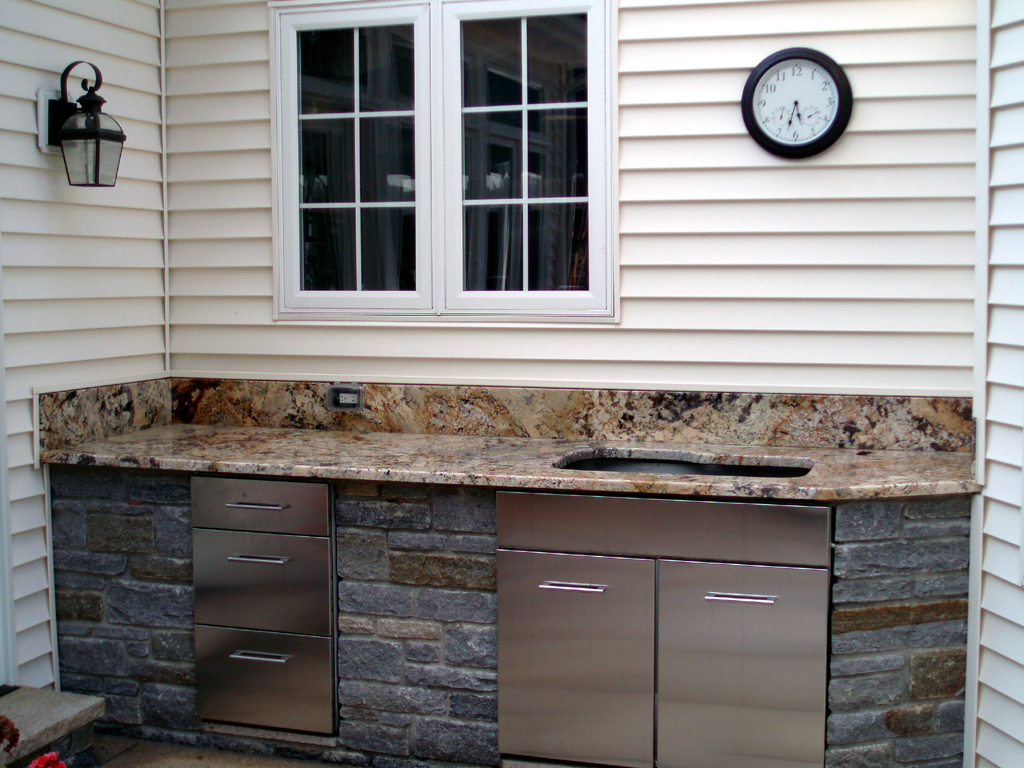 Outdoor Kitchen Cabinets