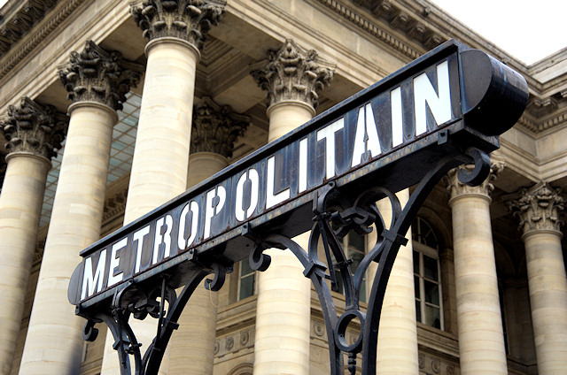 Paris Metro Signage