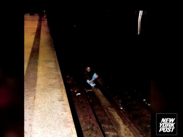 Photographer Defends Actions In Nyc Subway Death Photo