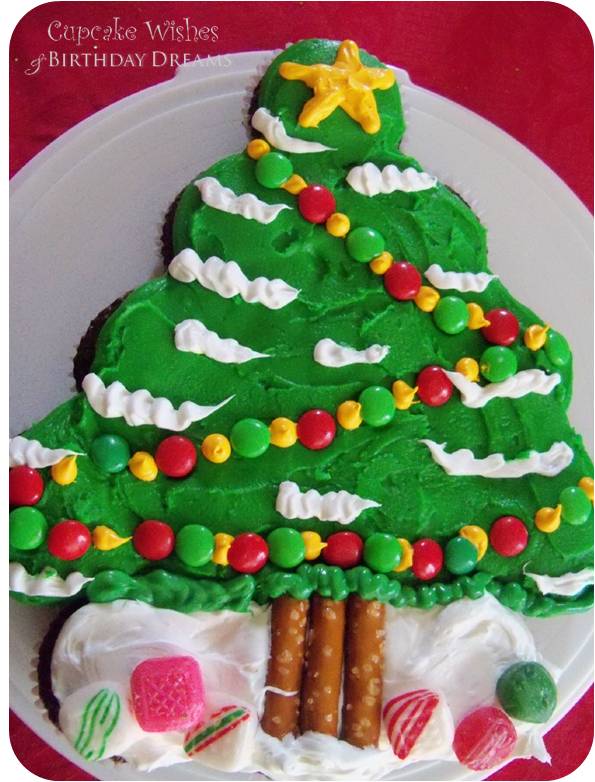 Pictures Of Christmas Cakes And Cupcakes