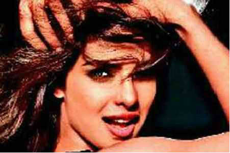 Priyanka Chopra In My City Video Song