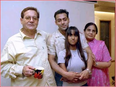 Salman Khan Photos With Family