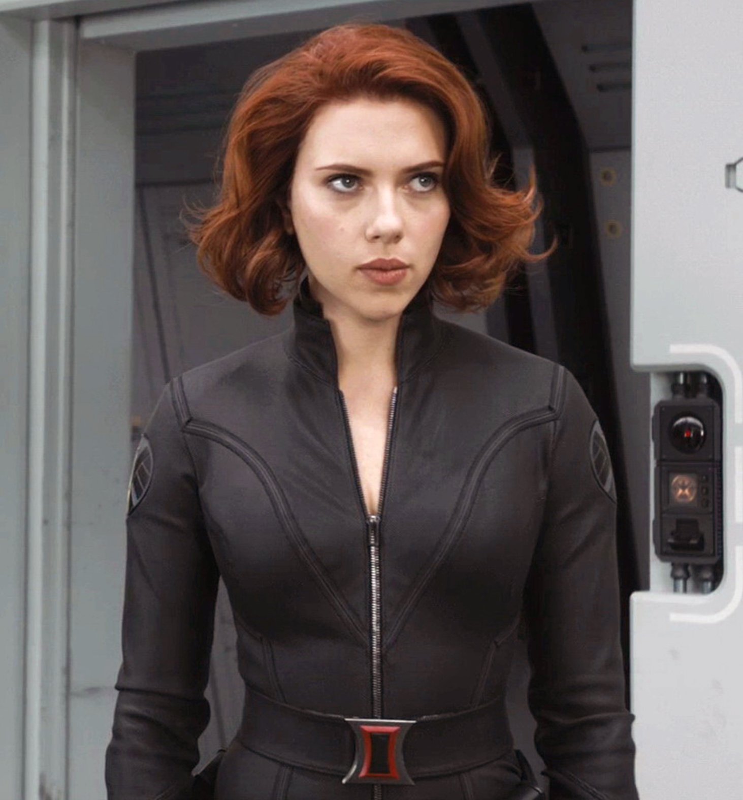 Scarlett Johansson Pics Avengers