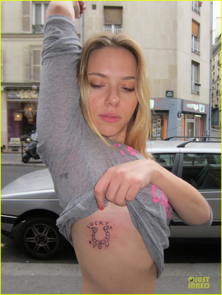 Scarlett Johansson Tattoo Photos