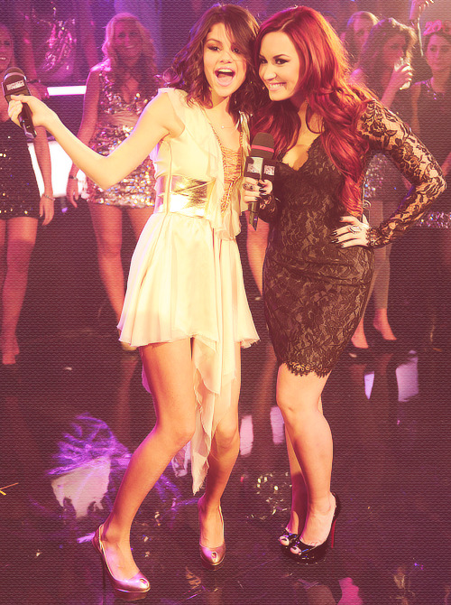 Selena Gomez And Demi Lovato 2012